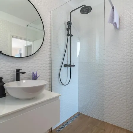 Infinity Apartment