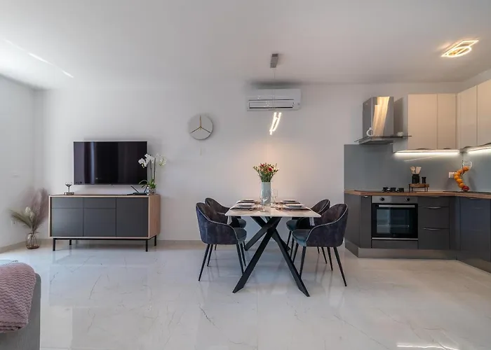 Infinity Apartman